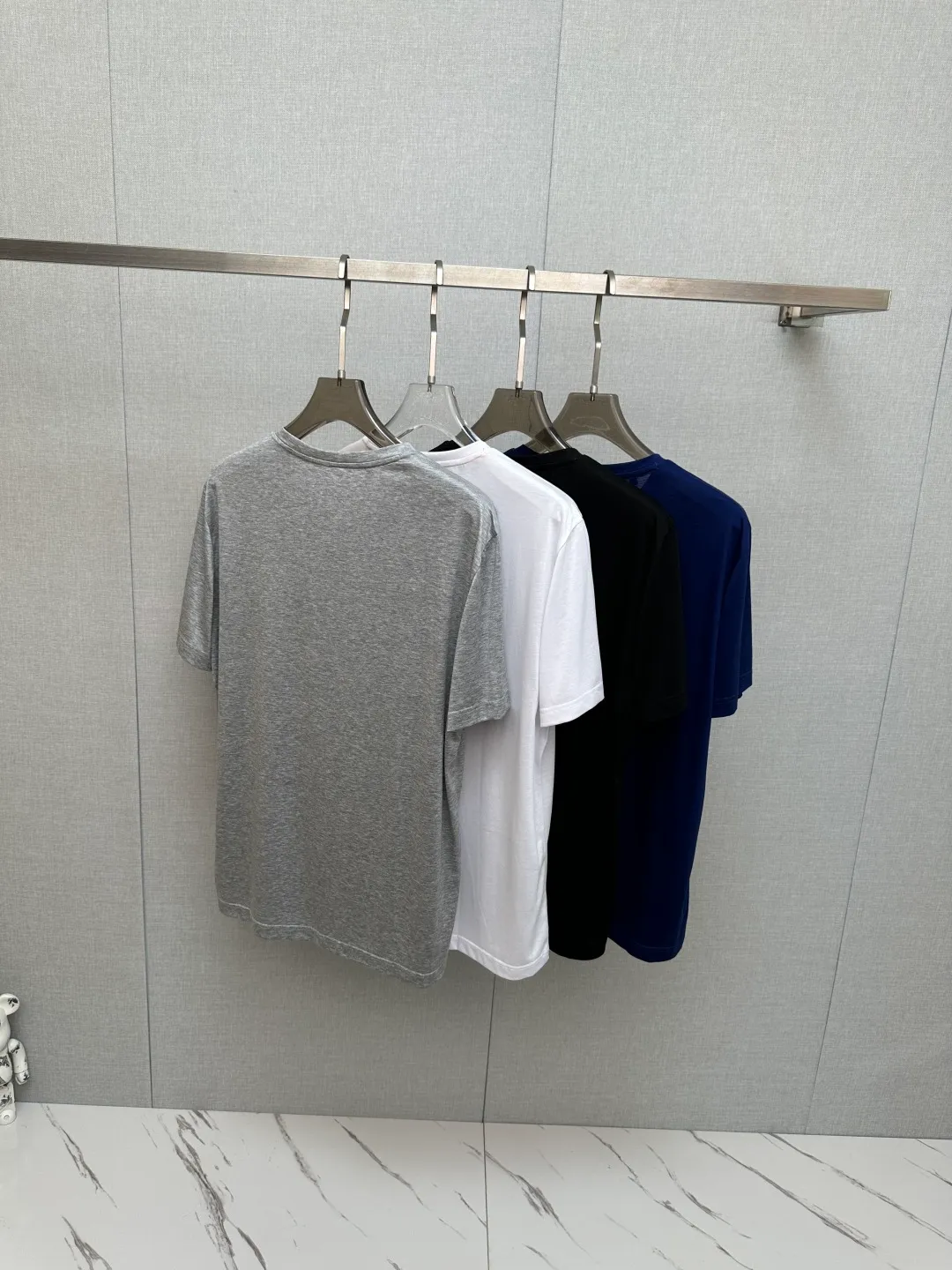 H Quality 2026 ！ ， 。 ， ， Quality ， Same Style！Size：M—3XL